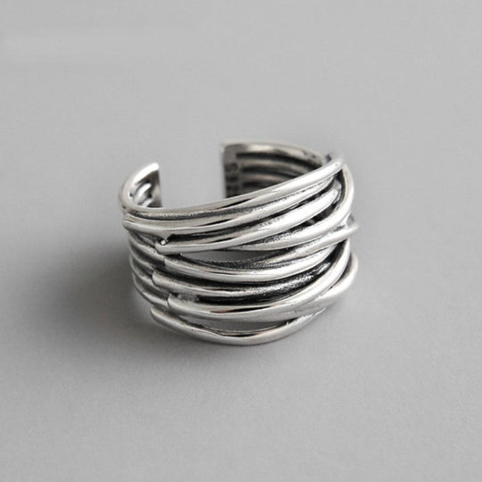 Anillo ajustable de plata en capas