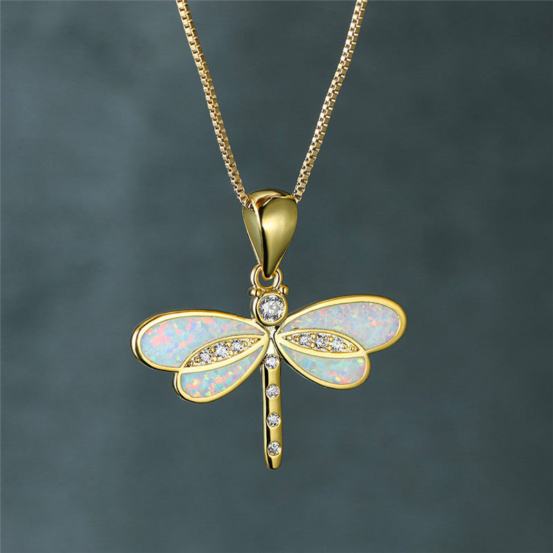 Collar Libélula en Oro con Ópalo